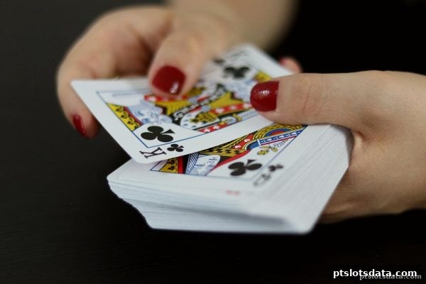 pt电子游戏斗地主：前期布局制胜全攻略
